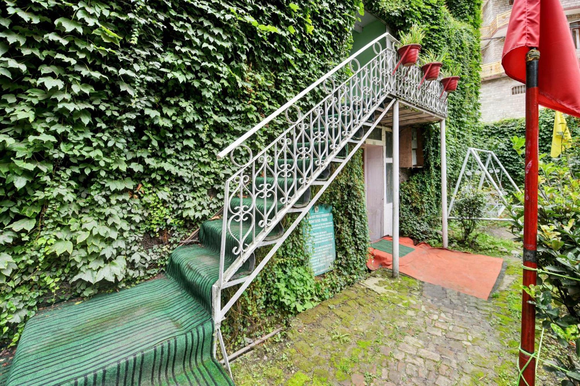 Hotel O Chaman Manali  Bagian luar foto